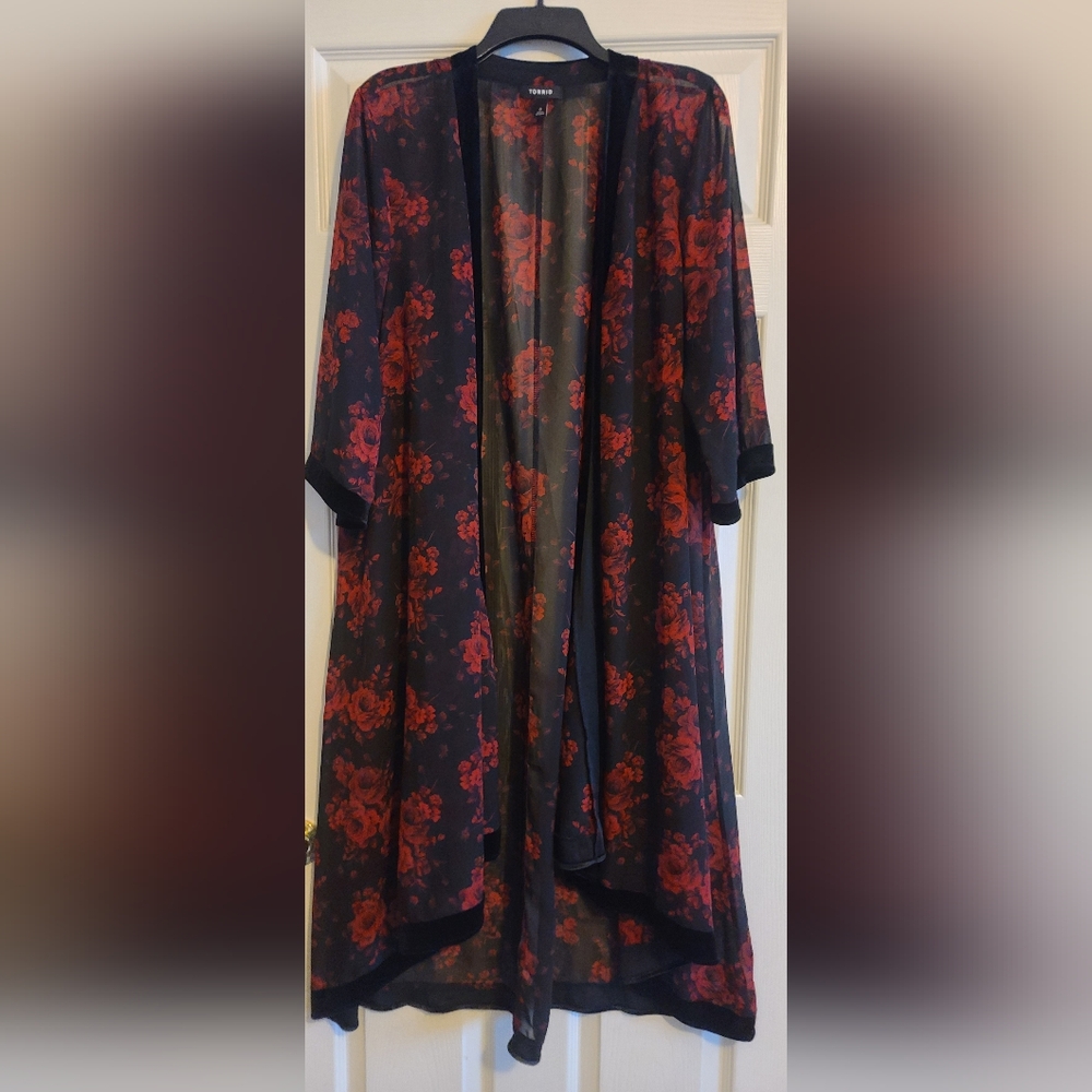 Torrid Black and Red Sheer Kimono